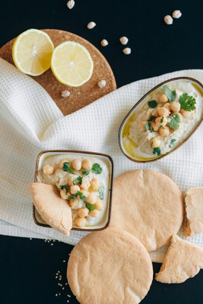 Hummus with pita bread and chickpeas